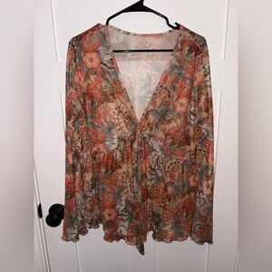 Chic Floral V-Neck Blouse - Coral and Gray